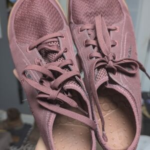 Women's Casual Sneakers - Pink